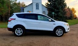 2017 Ford Escape SE 4WD SUV full