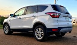 2017 Ford Escape SE 4WD SUV full