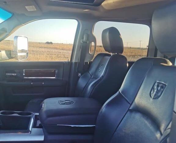 2011 Dodge Ram 2500 Cummins Diesel Truck full